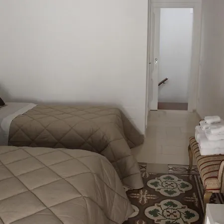 Dei Cardinale Alojamento de Acomodação e Pequeno-almoço 4*