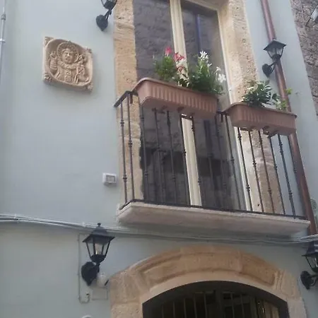 Dei Cardinale 4*