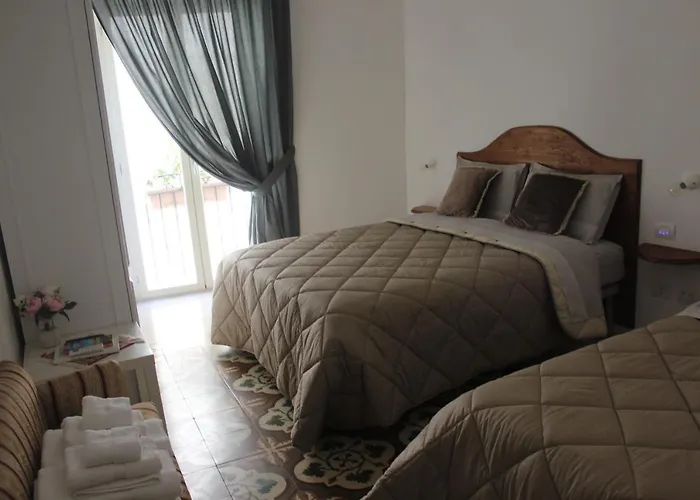 Dei Cardinale 4* בארי