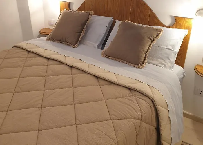 לינה וארוחת בוקר Dei Cardinale 4*