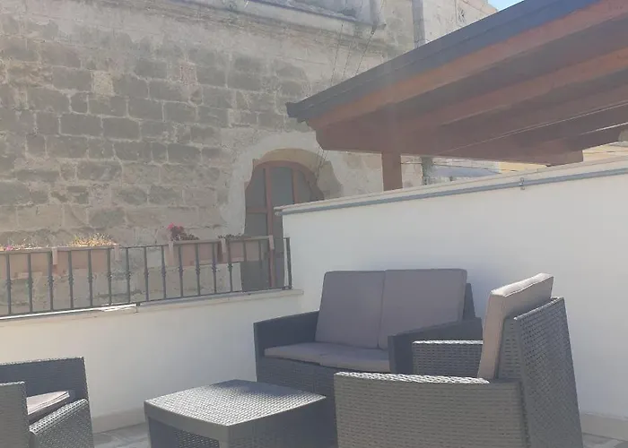 Dei Cardinale לינה וארוחת בוקר 4*