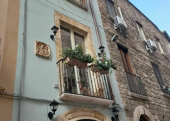 Dei Cardinale 4* בארי