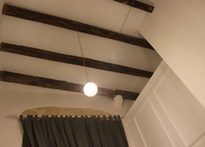 לינה וארוחת בוקר Dei Cardinale 4*